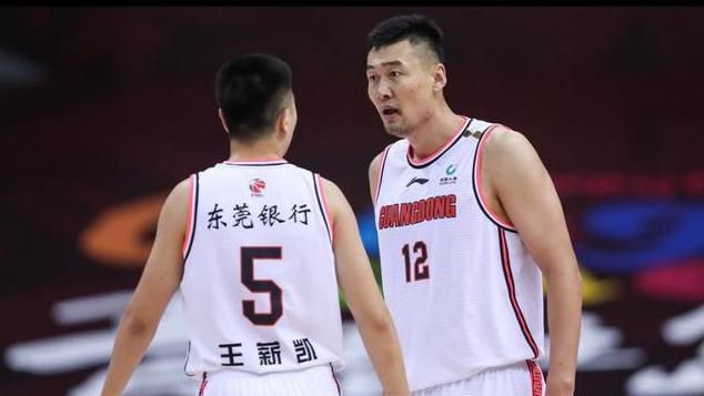 她说：“冬窗是一个很小但又有趣的转会市场，因为巴西的联赛将在12月份结束，所以是个引进巴西球员的最佳时机。